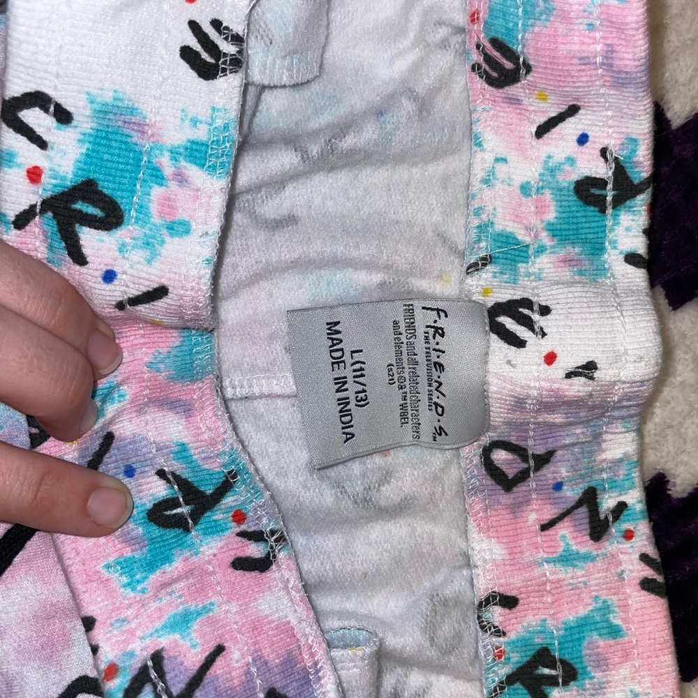 Friends joggers - Picture 4 of 5